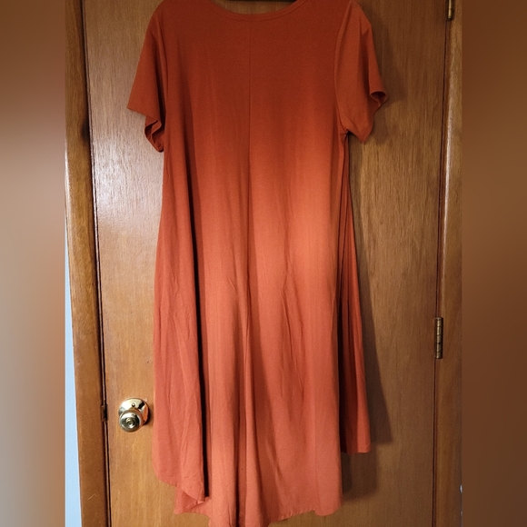 Large Orange Carly - Picture 3 of 3